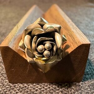 Sterling Silver Rose 🌹 ring